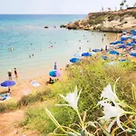 Jules * Paralimni