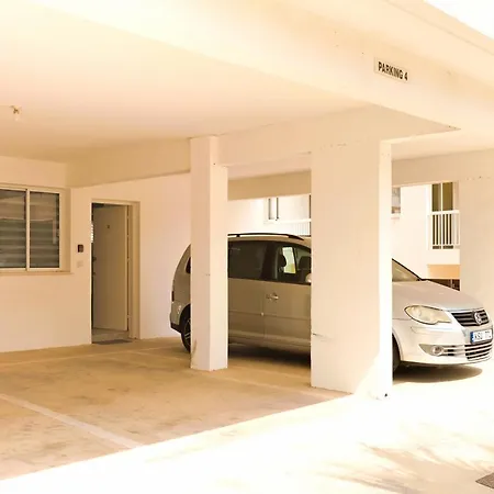 Jules Apartmán Paralimni