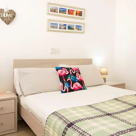Jules Apartament Paralimni