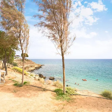 Jules Apartmán Paralimni